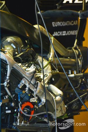 Часть двигателя Renault Sport F1 Team