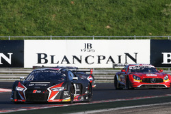 #33 Belgian Audi Club Team WRT Audi R8 LMS: Enzo Ide, Christopher Mies