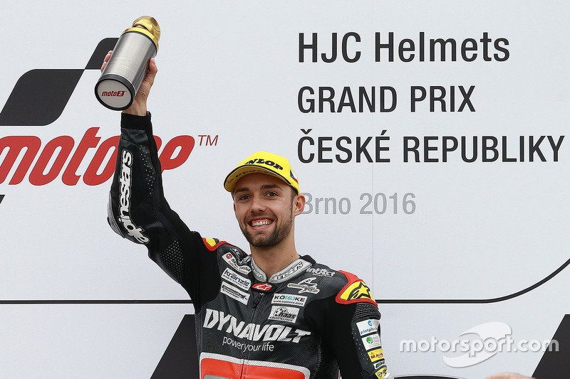 Podium: ganador, Jonas Folger, Dynavolt IntactGP