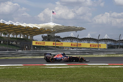 Carlos Sainz Jr., Scuderia Toro Rosso STR11