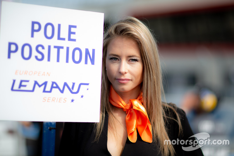 Grid girl