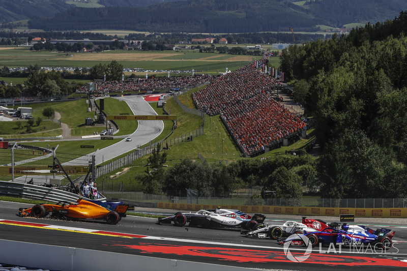 Stoffel Vandoorne, McLaren MCL33 avec un aileron avant cassé