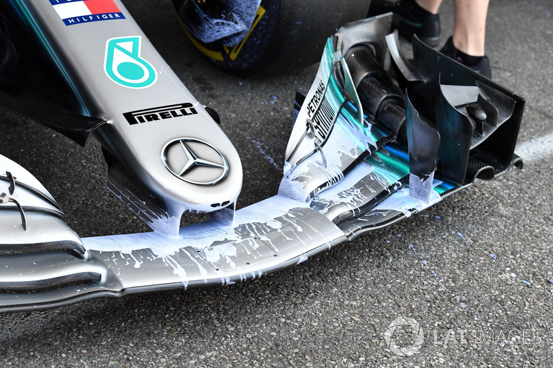 Mercedes-AMG F1 W09 front wing with aero paint