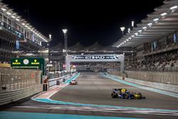 Nicholas Latifi, DAMS