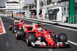Sebastian Vettel, Ferrari SF70H, Kimi Raikkonen, Ferrari SF70H
