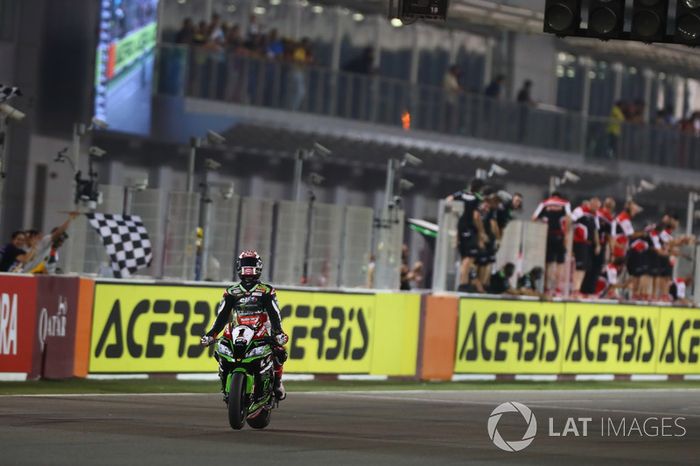 Bandera a cuadros para  Jonathan Rea, Kawasaki Racing