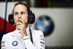 #82 BMW Team MTEK BMW M8 GTE: Tom Blomqvist
