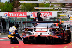 #61 Clearwater Racing Ferrari 488 GTE: Weng Sun Mok, Keita Sawa, Matthew Griffin