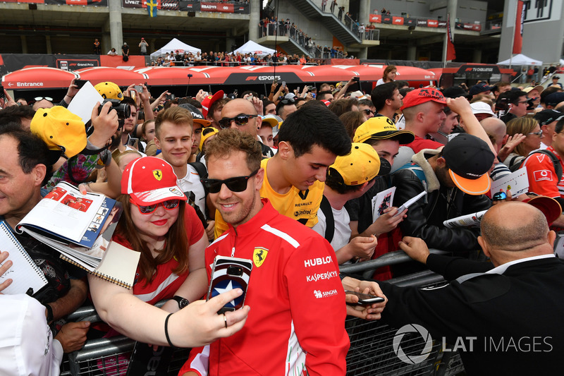 Rajongós csütörtök Barcelonában - F1 2018