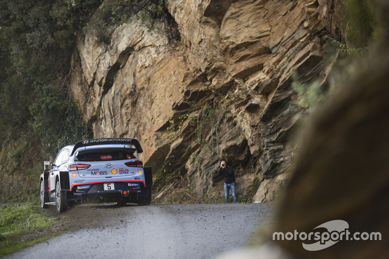 Thierry Neuville, Nicolas Gilsoul, Hyundai Motorsport Hyundai i20 Coupe WRC
