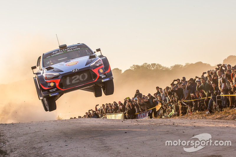 Thierry Neuville, Nicolas Gilsoul, Hyundai i20 WRC, Hyundai Motorsport