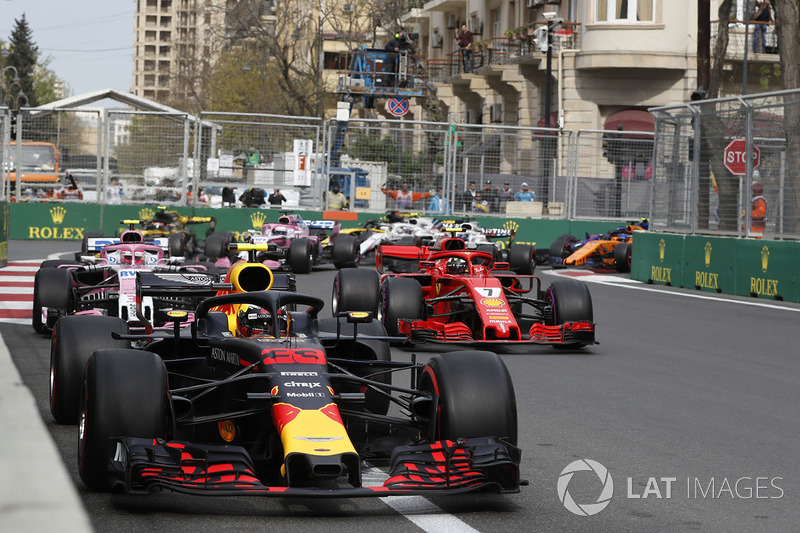 Daniel Ricciardo, Red Bull Racing RB14 startta