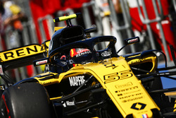 Карлос Сайнс-мл., Renault Sport F1 Team RS18