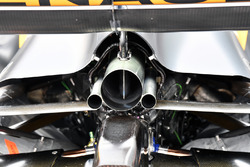 Renault Sport F1 Team RS17, dettaglio dello scarico
