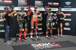 Polesitter Chaz Davies, Aruba.it Racing-Ducati SBK Team, second place Tom Sykes, Kawasaki Racing, third place Jonathan Rea, Kawasaki Racing