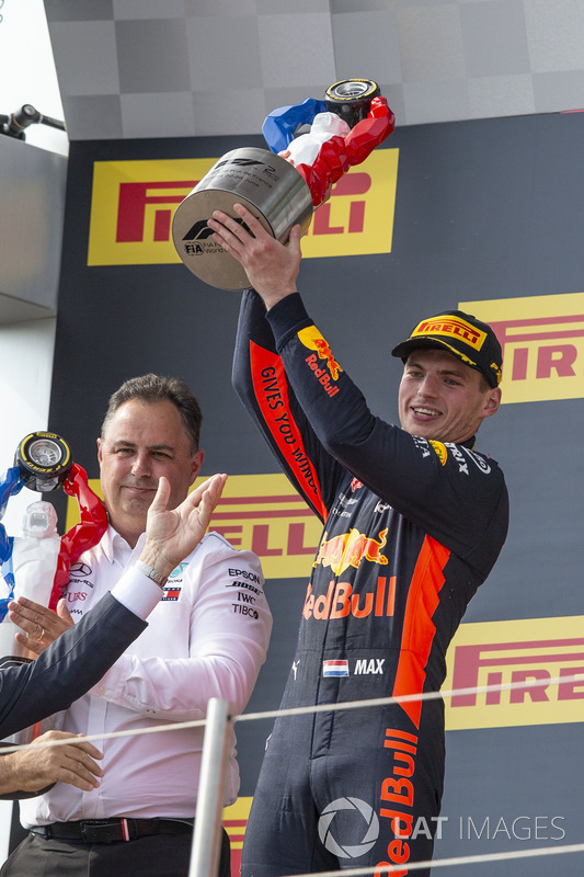 Podio: segundo lugar Max Verstappen, Red Bull Racing