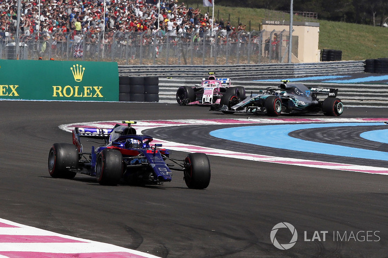 GP Perancis - Insiden lap pertama