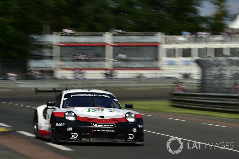 #93 Porsche GT Team Porsche 911 RSR: Patrick Pilet, Nick Tandy, Earl Bamber