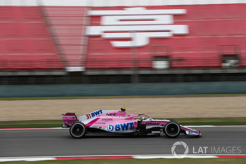 Esteban Ocon, Force India VJM11 Mercedes