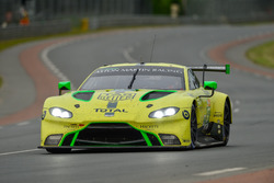Алекс Линн, Максим Мартен, Джонатан Адам, Aston Martin Racing, Aston Martin Vantage AMR (№97)