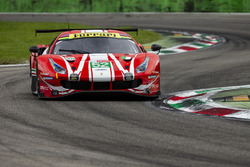 #52 AF Corse Ferrari 488 GTE: Toni Vilander, Pipo Derani