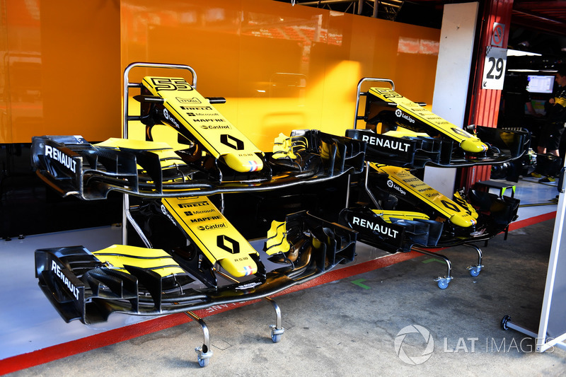Renault Sport F1 Team R.S. 18 nose and front wings