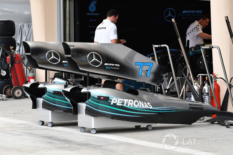Кожух двигателя Mercedes AMG F1 W09