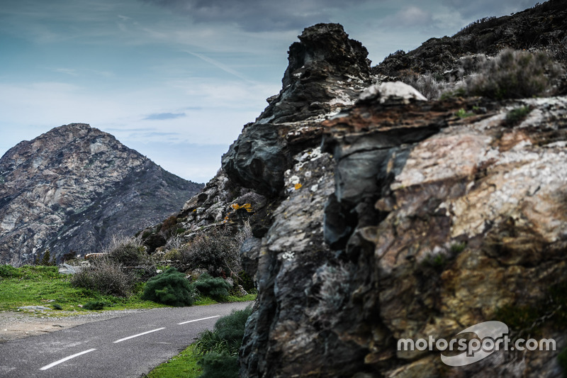 Atmosphere at Tour de Corse