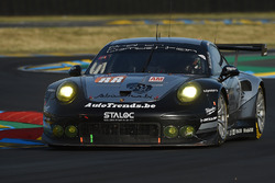 №88 Proton Competition Porsche 911 RSR: Стефан Лемере, Клаус Бахлер, Халед Аль-Кубайси