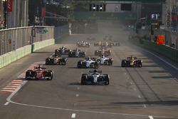Lewis Hamilton, Mercedes AMG F1 W08, Sebastian Vettel, Ferrari SF70H, Lance Stroll, Williams FW40, D