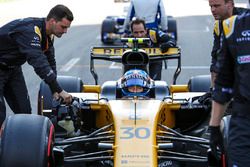 Jolyon Palmer, Renault Sport F1 Team RS17