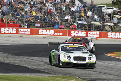 #88 Absolute Racing Bentley Continental GT3: Adderly Fong