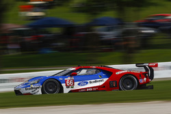 #66 Chip Ganassi Racing Ford GT: Dirk Müller, Joey Hand