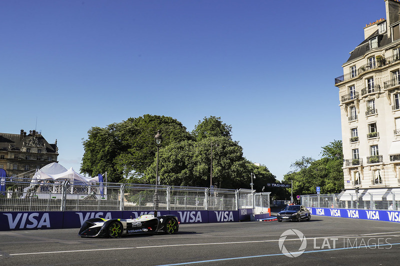 Roborace coche en pista