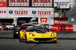 #4 Corvette Racing Chevrolet Corvette C7.R: Oliver Gavin, Tommy Milner