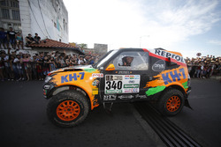 #340 KH-7 Rally Team, Mitsubishi: Isidre Esteve, Txema Villalobos