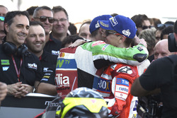 Le troisième, Jorge Lorenzo, Ducati Team, Aleix Espargaro, Aprilia Racing Team Gresini