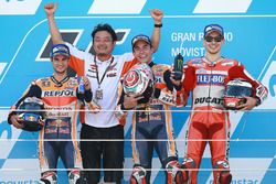 Podium: Race winner Marc Marquez, Repsol Honda Team, second place Dani Pedrosa, Repsol Honda Team, third place Jorge Lorenzo, Ducati Team