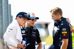 Max Verstappen, Red Bull Racing, Pierre Gasly, Red Bull Racing