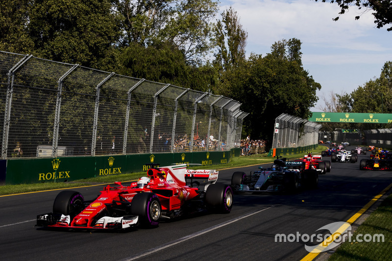 O alemão conquistava na Austrália sua 43ª vitória e a Ferrari dava sinais de que poderia encerrar a hegemonia da Mercedes. Lewis Hamilton tinha outros planos para 2017 e não deu chances aos rivais, sepultando novamente as ambições de Vettel