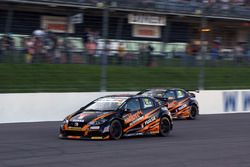  Gordon Shedden, Team Dynamics Honda Civic Type R 