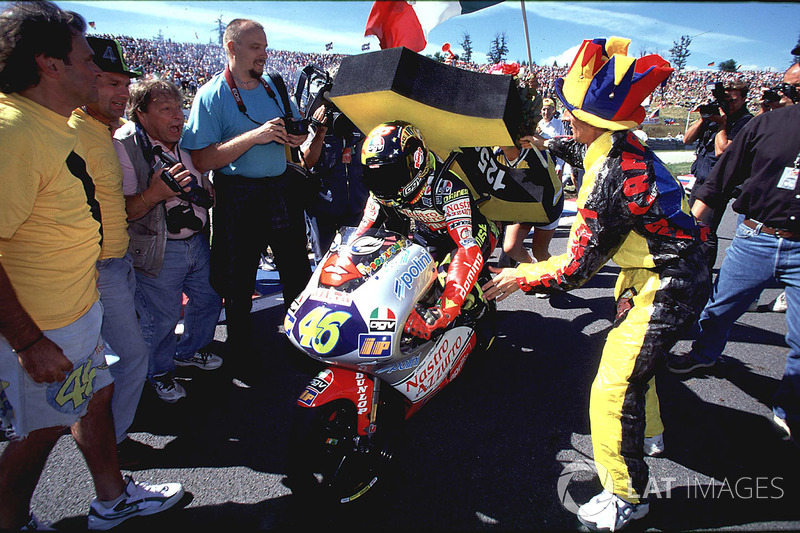 Brno 1997 - Campeón del mundo de 125cc un año después de su primera victoria