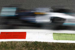 Lewis Hamilton, Mercedes AMG F1 W08