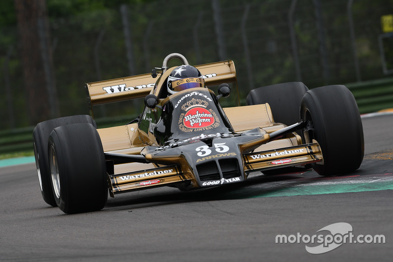 Arrows A1