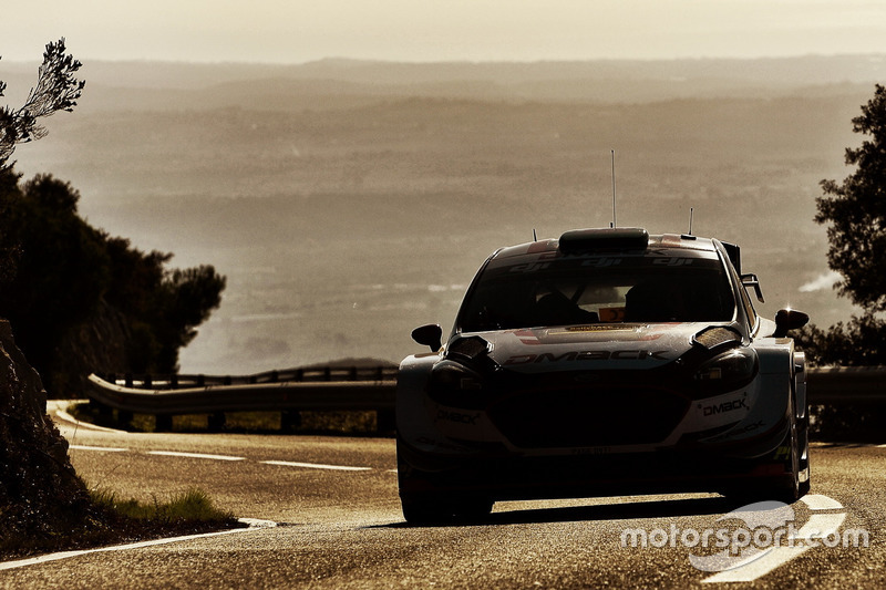 Элфин Эванс и Дэниэл Бэрритт, Ford Fiesta WRC