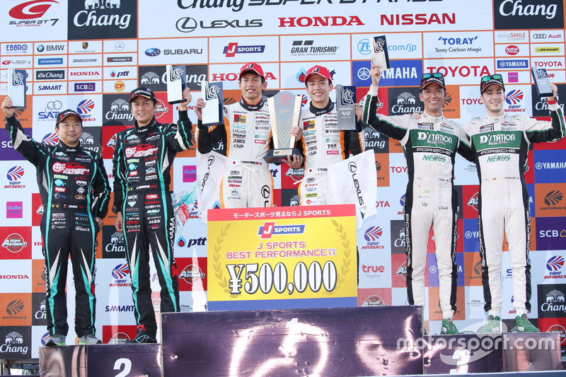 Podium GT300