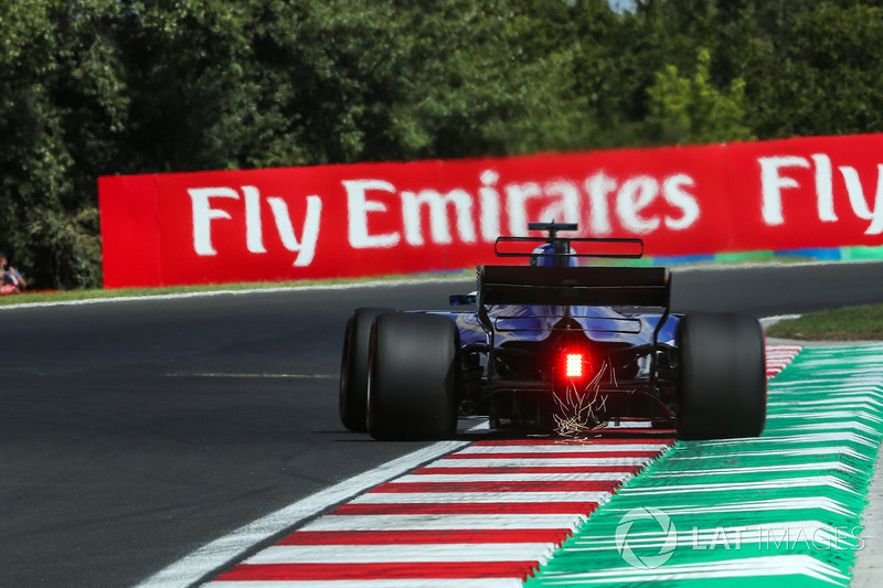 Assim, o objetivo do time é ter uma segunda metade de temporada consistente para que, em 2018, possa dar um salto de qualidade, já que voltará a utilizar motores Ferrari atualizados.