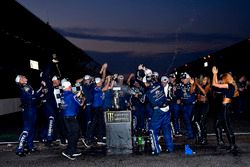 Race winner Kasey Kahne, Hendrick Motorsports Chevrolet