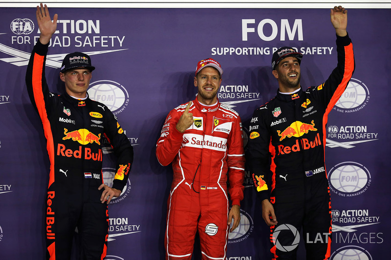 Max Verstappen acabou com o segundo posto e Daniel Ricciardo abrirá a terceira fila amanhã.