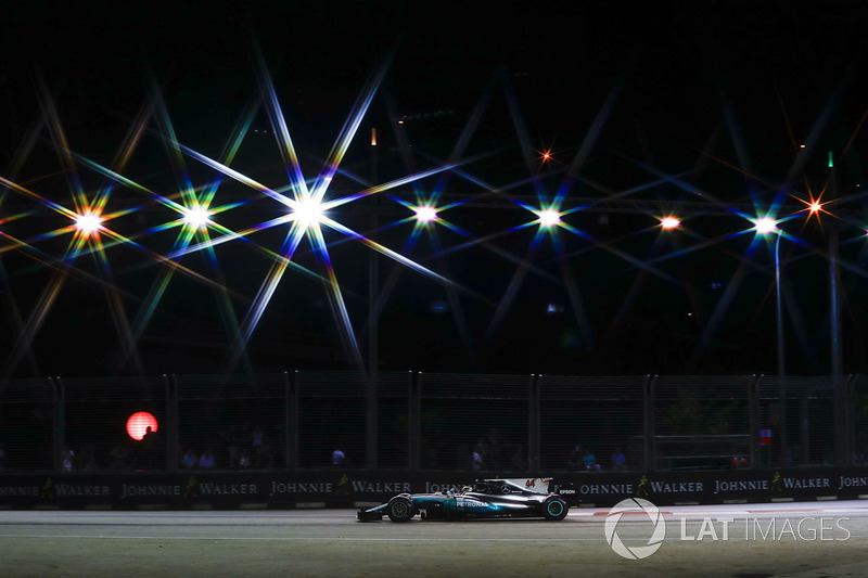Lewis Hamilton, Mercedes AMG F1 W08